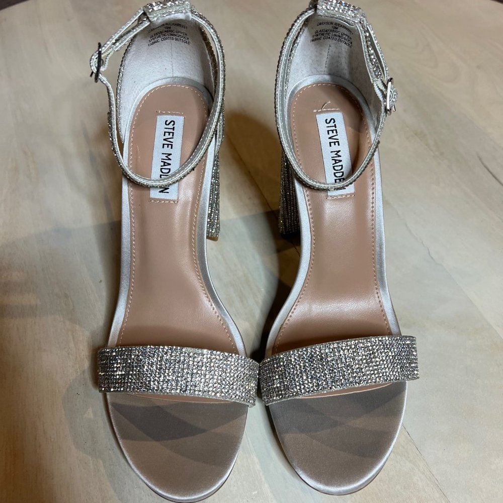 Steve Madden Tiaa Heel in Rhinestone, 10M (Excellent Condition)